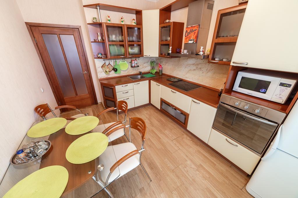 Apartment Domashny Uyut Na Belinskogo 41 Luxe JJekaterinburg Eksteriør billede